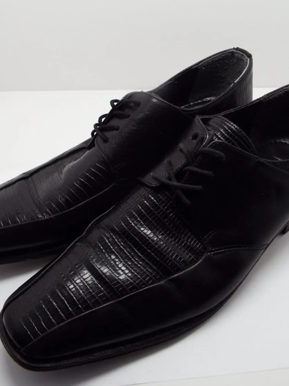 Stacy Adams Men's Crocodile Reptile Print Black Shoes Size 10